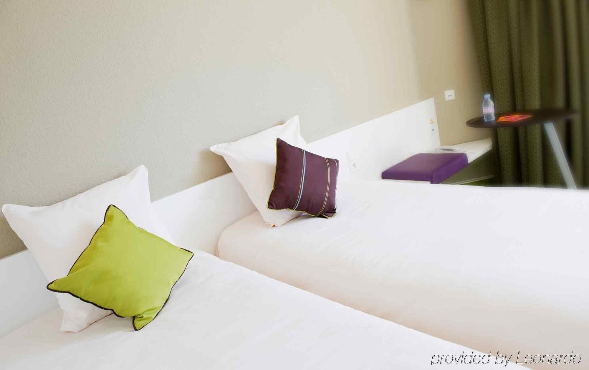 Ibis Styles Bordeaux Aeroport Hotell Mérignac Exteriör bild